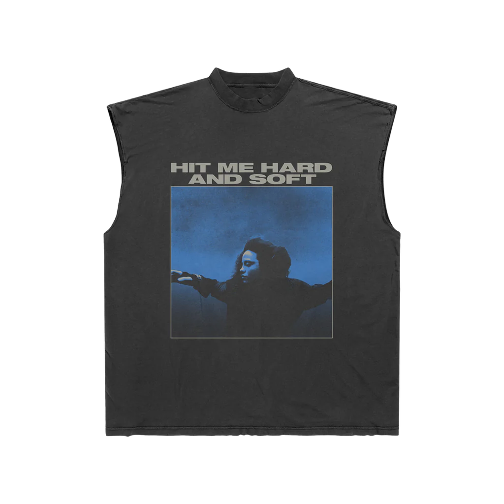 SLEEVELESS TRACKLIST TEE